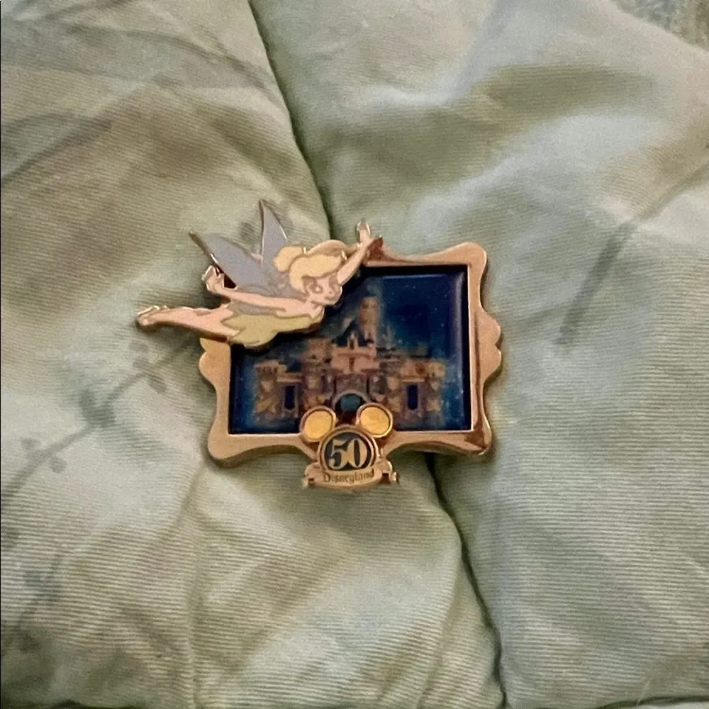 Disney land Tinker Bell Gold Picture Frame pin